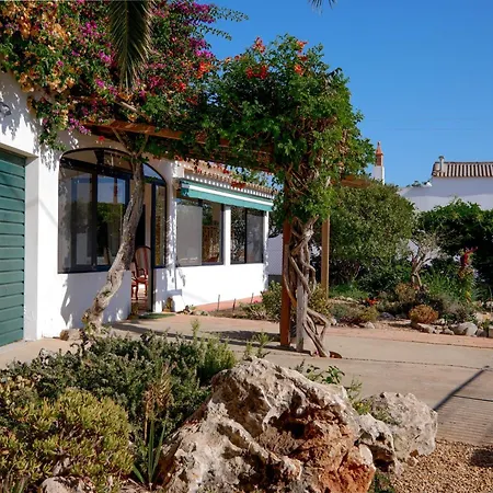 Private House, Amazing Sea View, Swimming Pool Moncarapacho