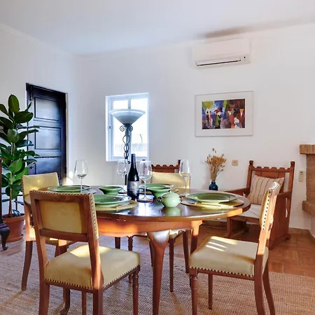 Private House, Amazing Sea View, Swimming Pool بيت للعطل *